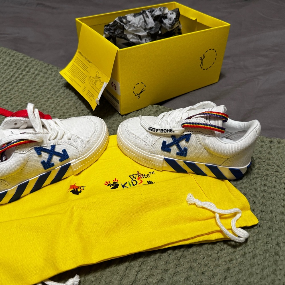 Kids Off-White White and Blue Sneakers